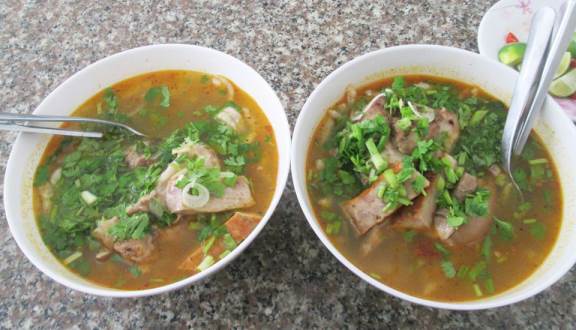 bánh canh Xuân An Đà Lạt ( ảnh sưu tầm )